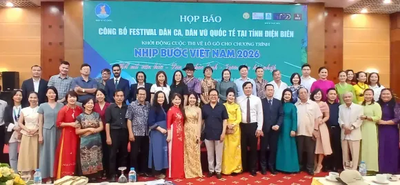 SẮC MÀU FESTIVAL DÂN VŨ (4 Ngày 3 Đêm)