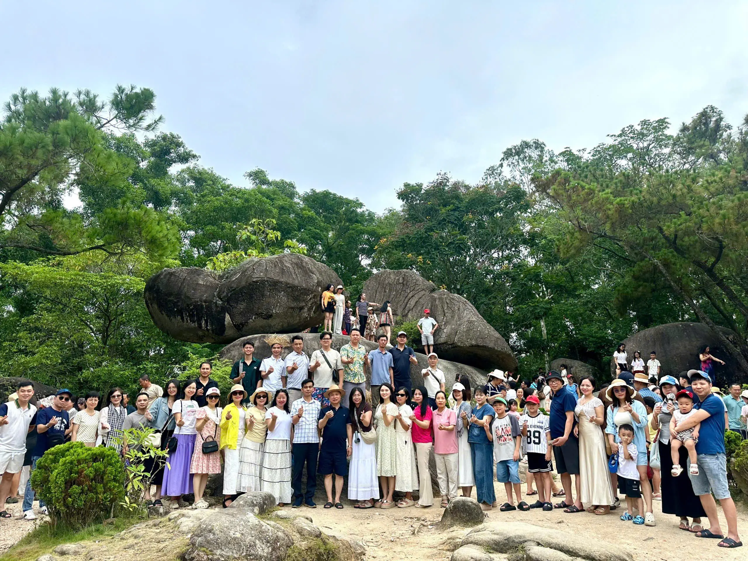LẠC HỒNG TRAVEL ĐỒNG HÀNH CÙNG CHƯƠNG TRÌNH DU LỊCH HÈ 2026